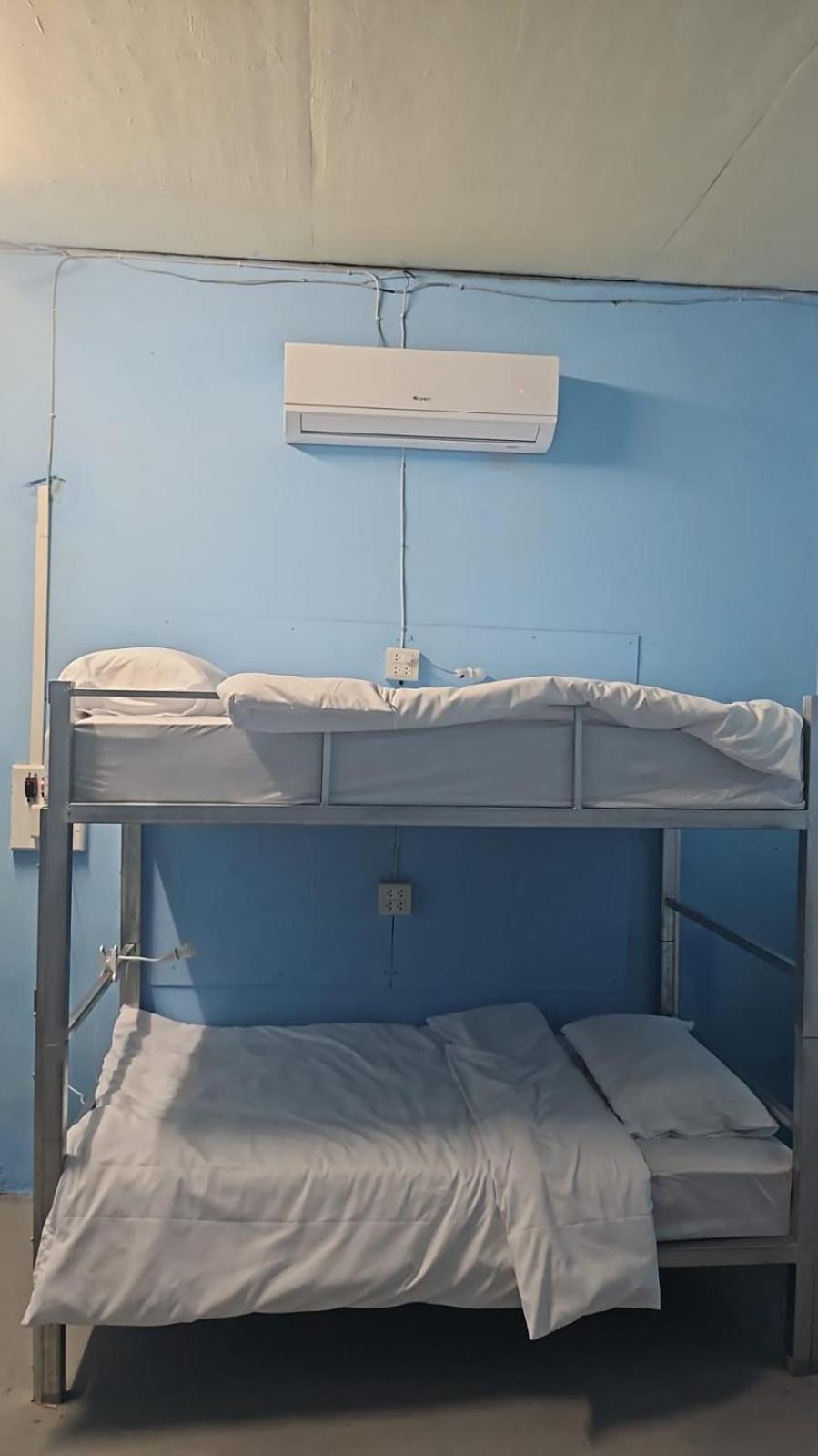 Kai Lions International Capsule Hostel Pakse Bagian luar foto
